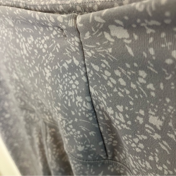 Athleta High Rise Primrose Chaturanga Tight in Gathering Storm Medium Leggings - Picture 13 of 15